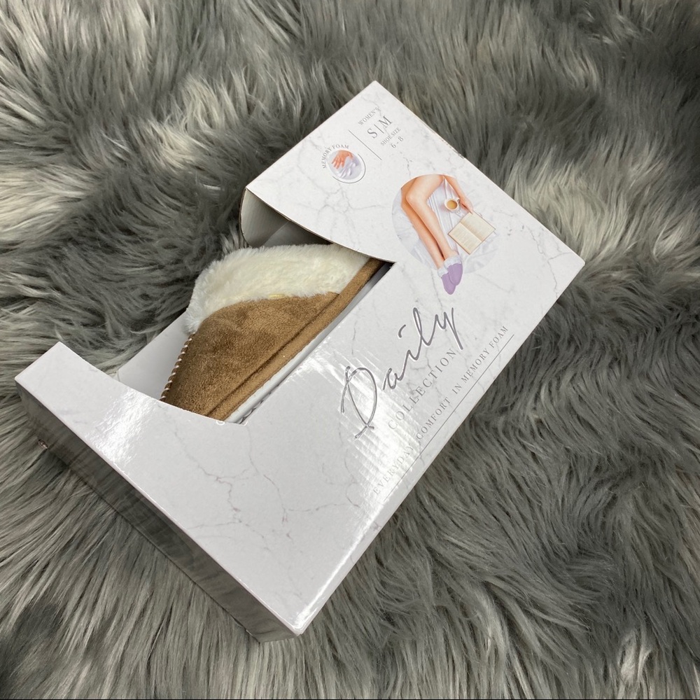 Daily Collection Womens Slippers Beige